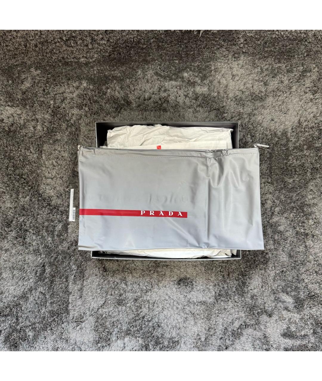 PRADA Серые замшевые кроссовки, фото 8