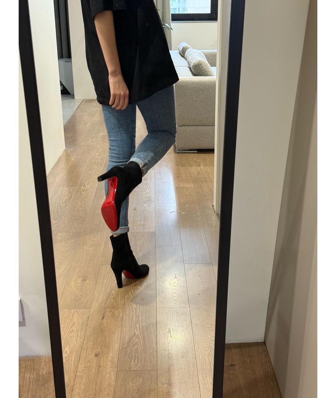 CHRISTIAN LOUBOUTIN Черные замшевые ботильоны, фото 7