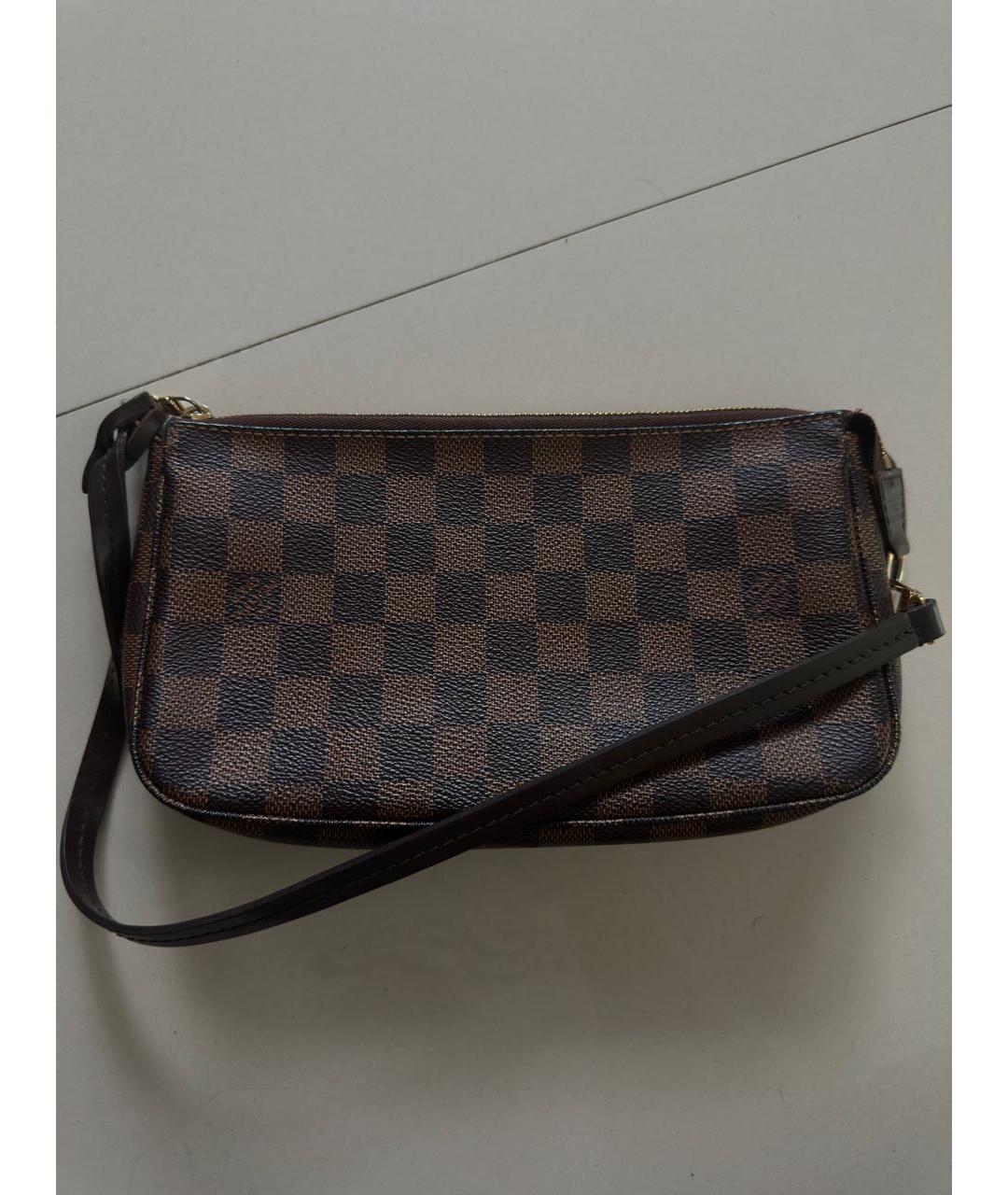 LOUIS VUITTON Коричневая кожаная сумка с короткими ручками, фото 6