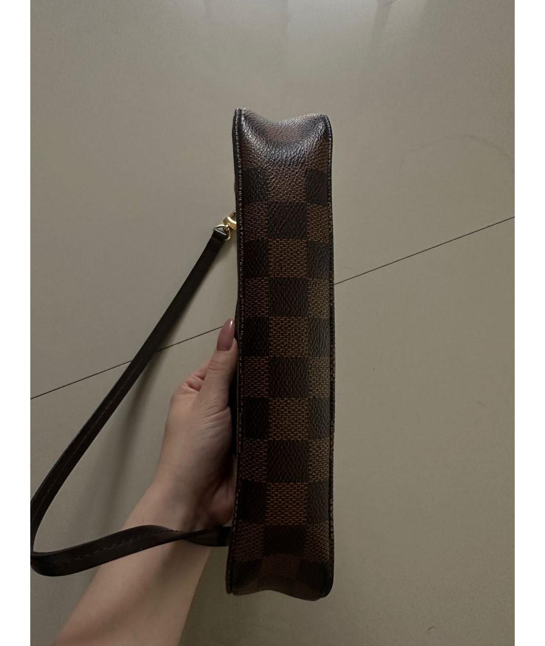 LOUIS VUITTON Коричневая кожаная сумка с короткими ручками, фото 2