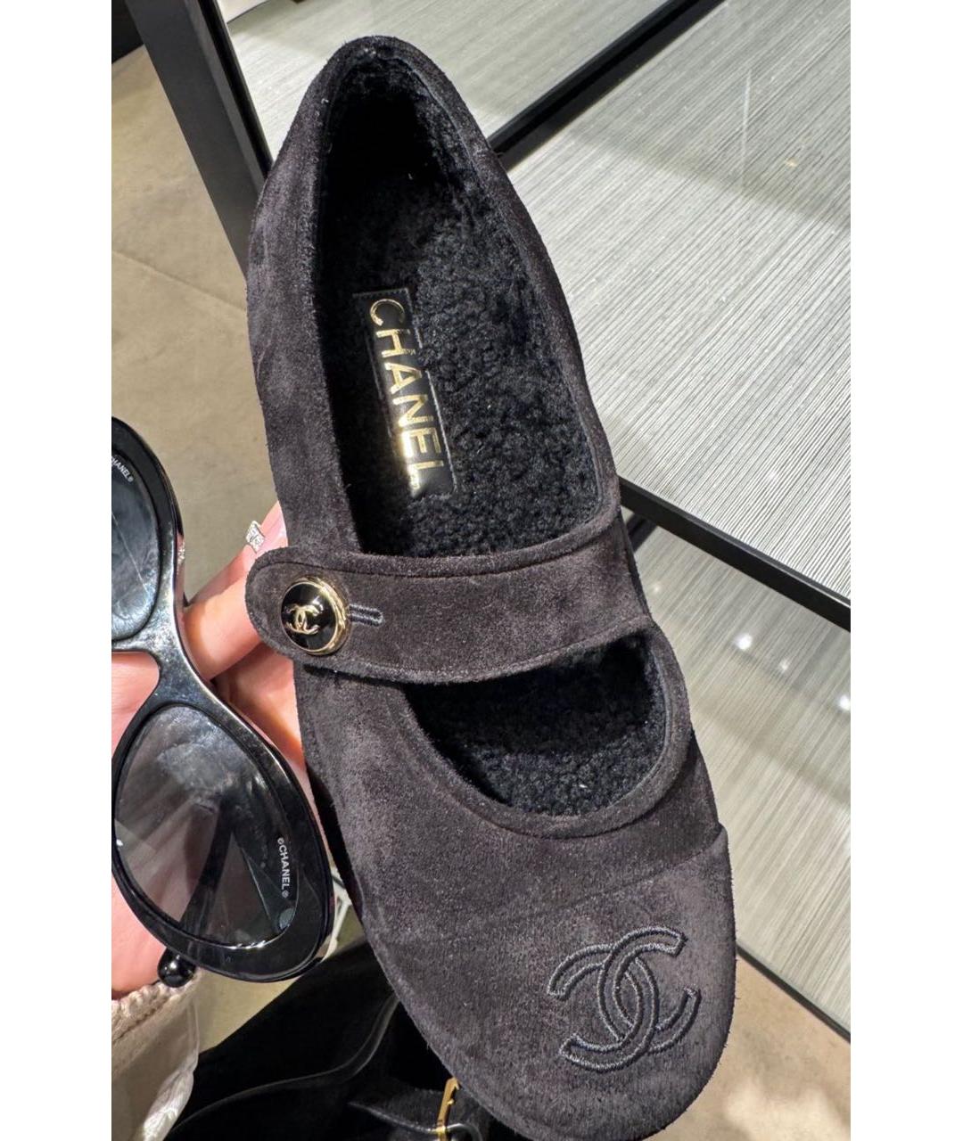 CHANEL Черные замшевые балетки, фото 2