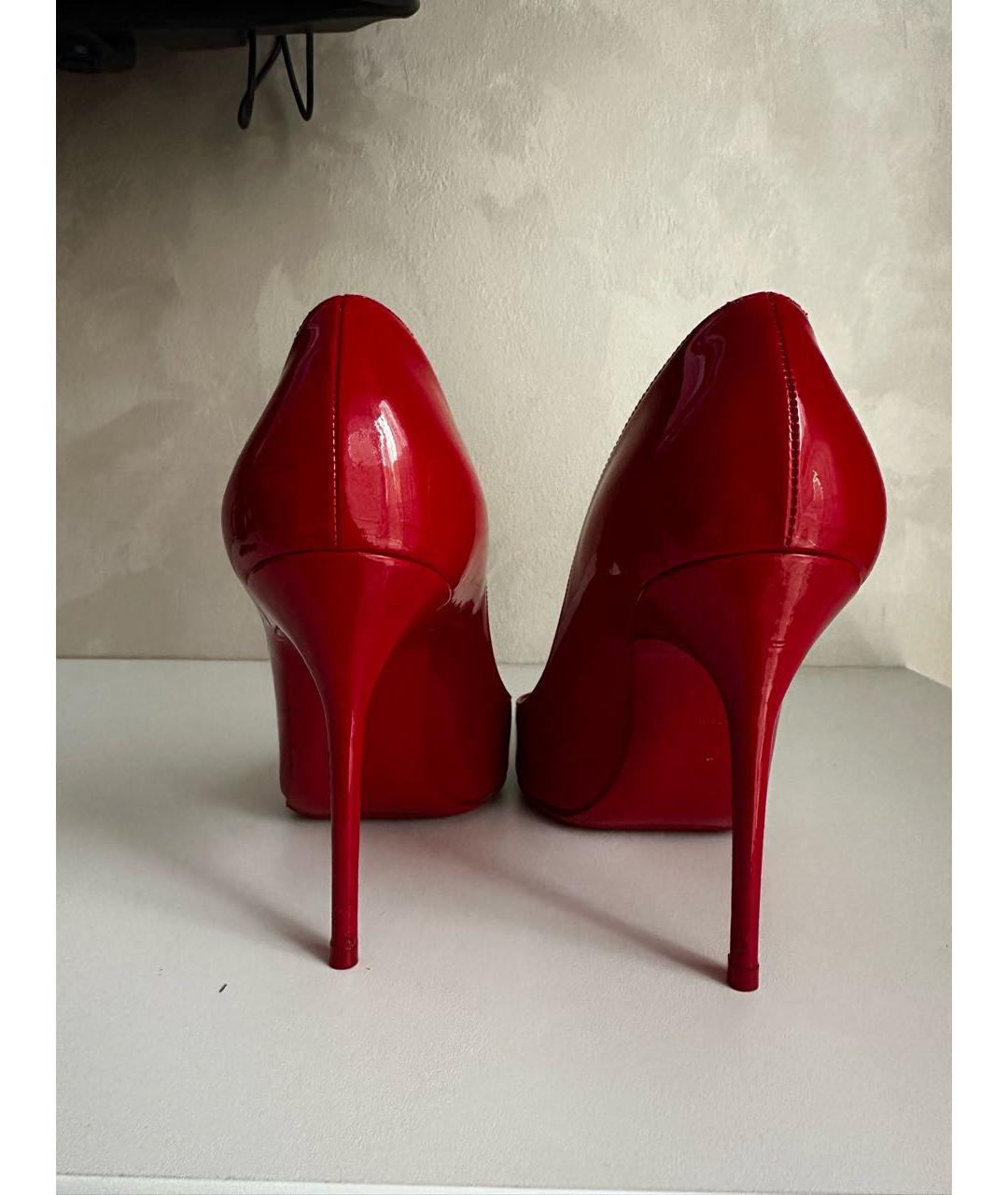 CHRISTIAN LOUBOUTIN Красные туфли из лакированной кожи, фото 4