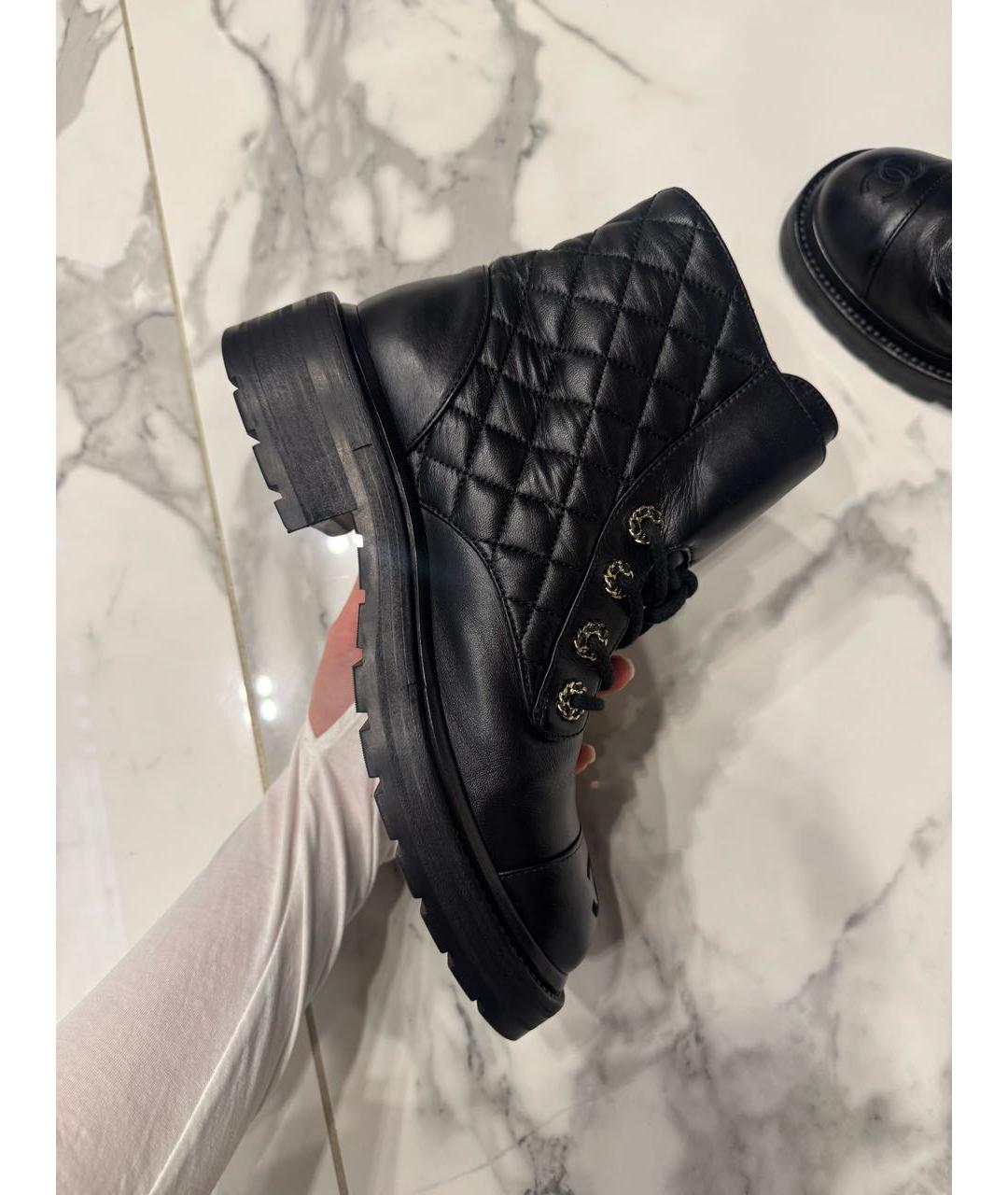 CHANEL Черные кожаные ботинки, фото 3