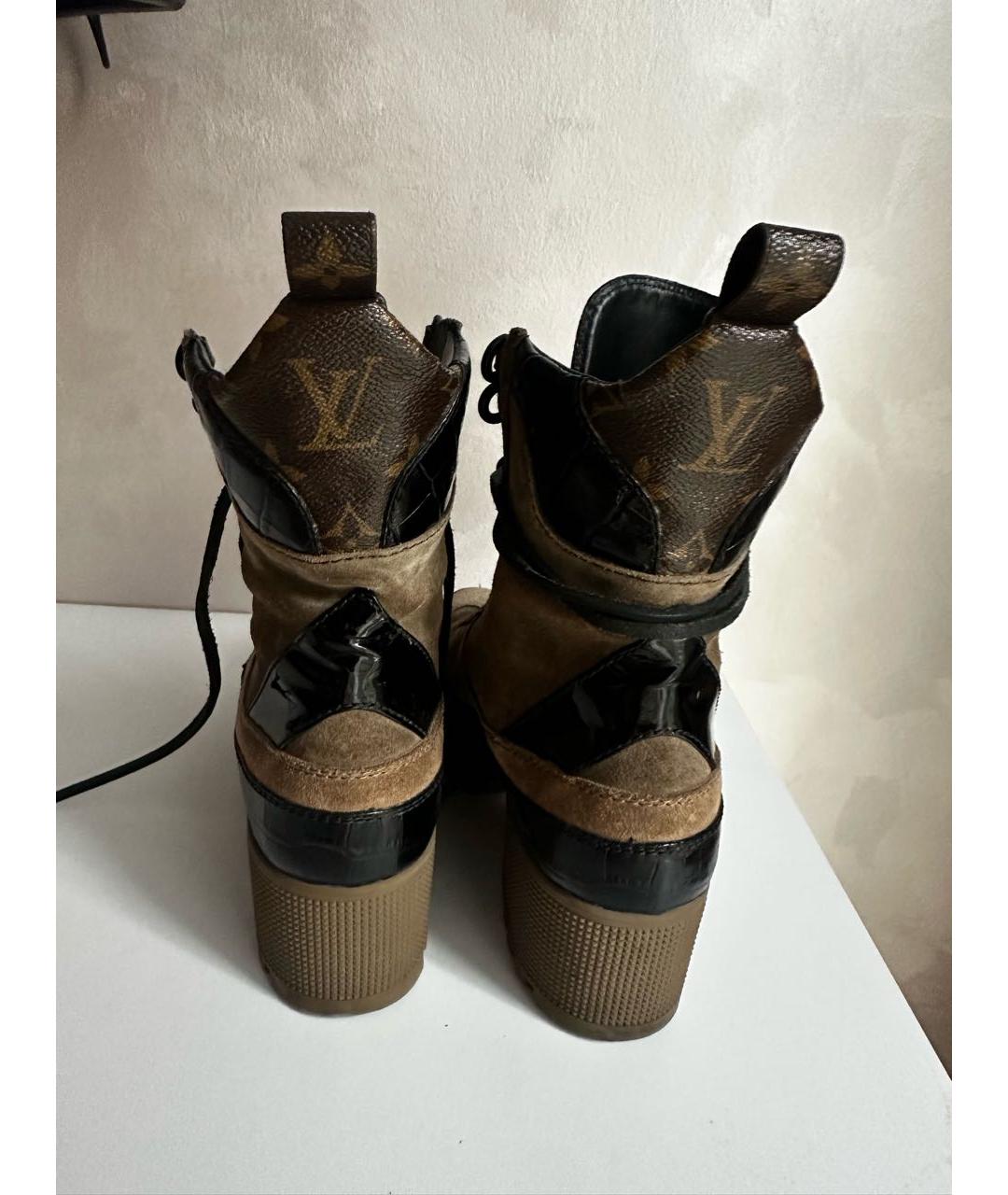 LOUIS VUITTON Коричневые замшевые ботинки, фото 4