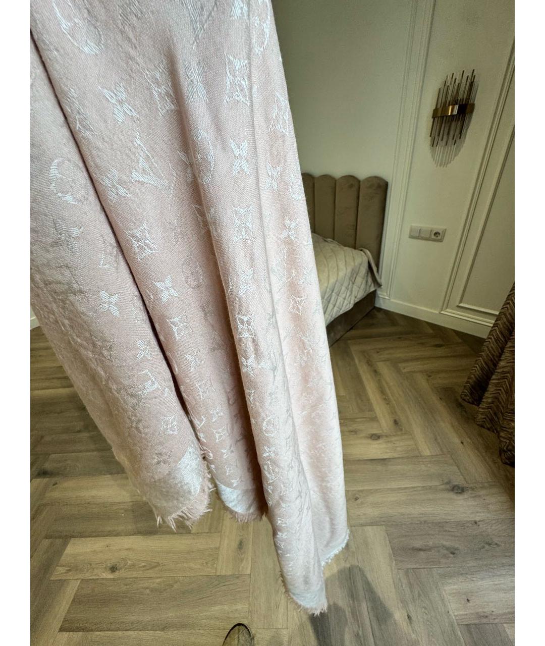 LOUIS VUITTON Розовый шелковый платок, фото 2