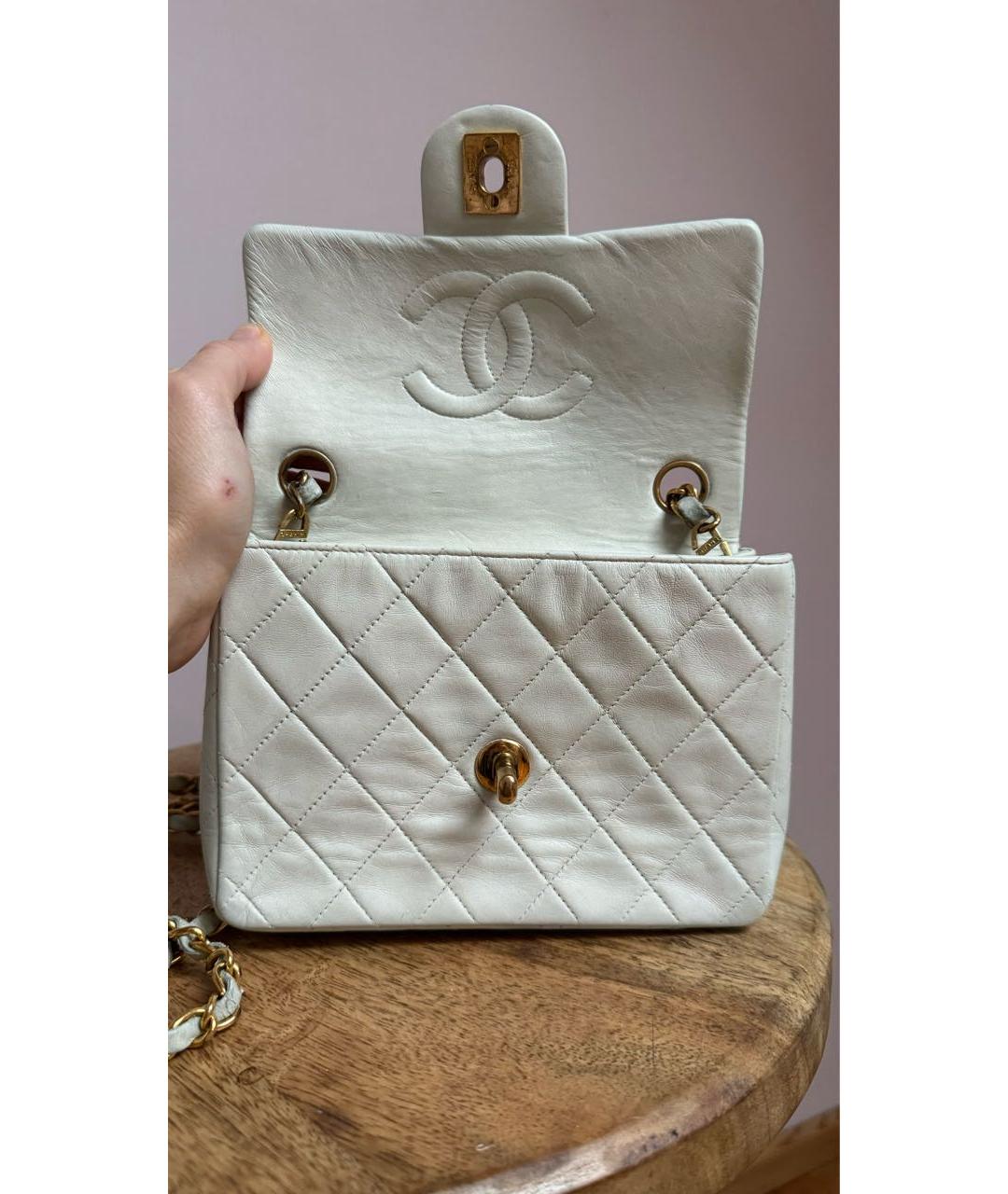 CHANEL Белая кожаная сумка через плечо, фото 6
