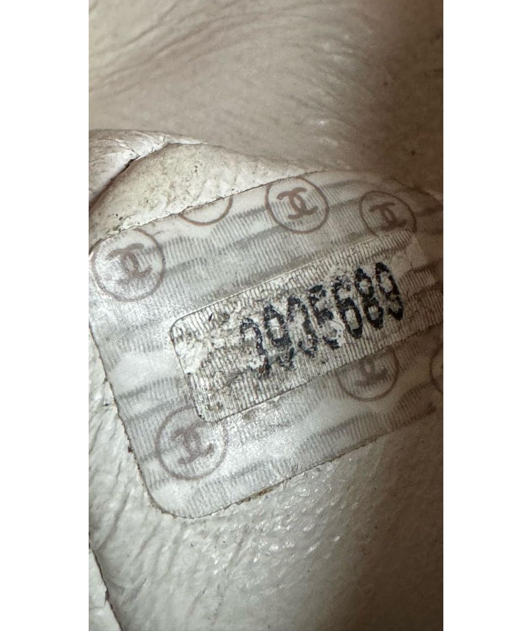 CHANEL Белая кожаная сумка через плечо, фото 8