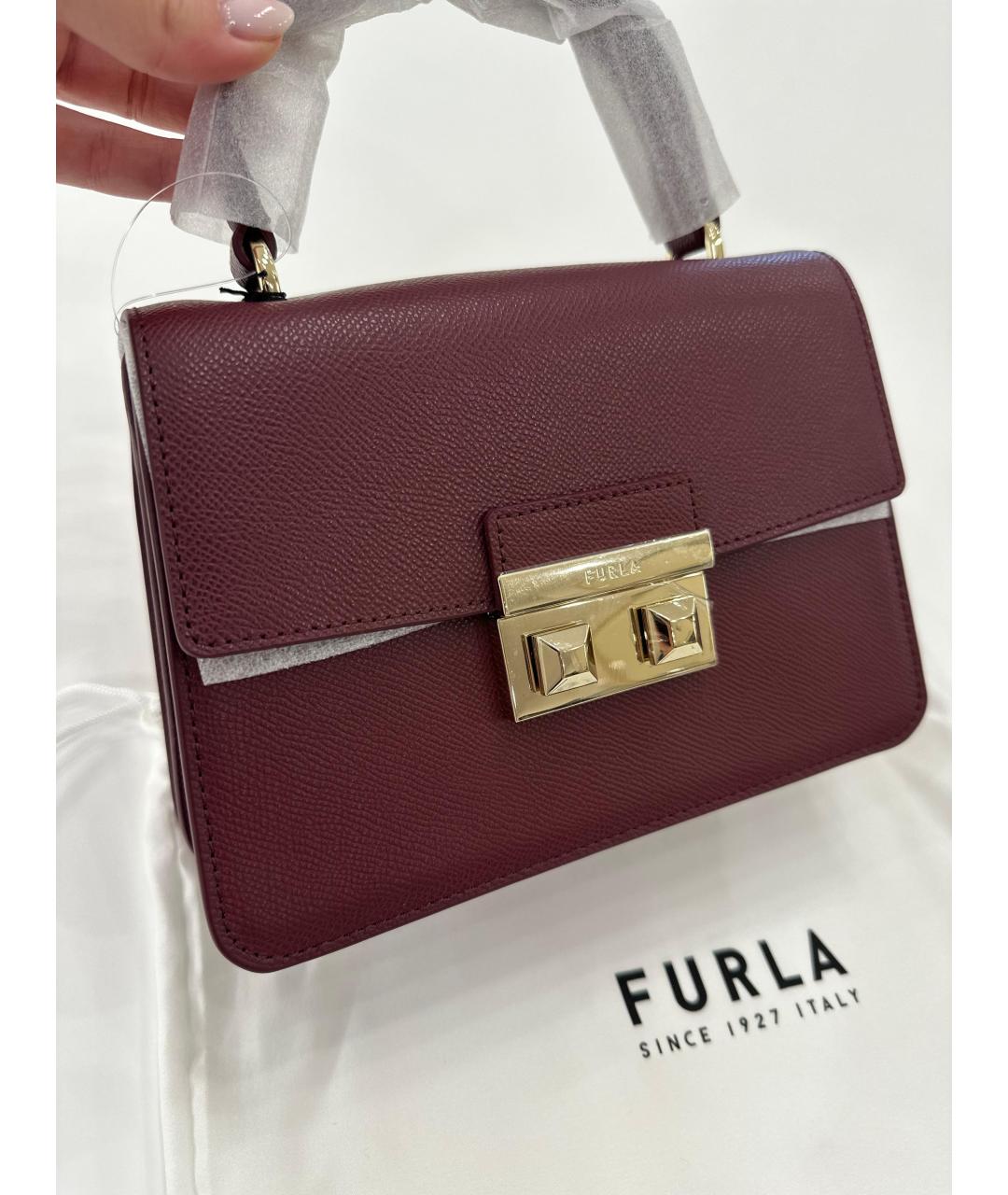 FURLA Бордовая кожаная сумка с короткими ручками, фото 3