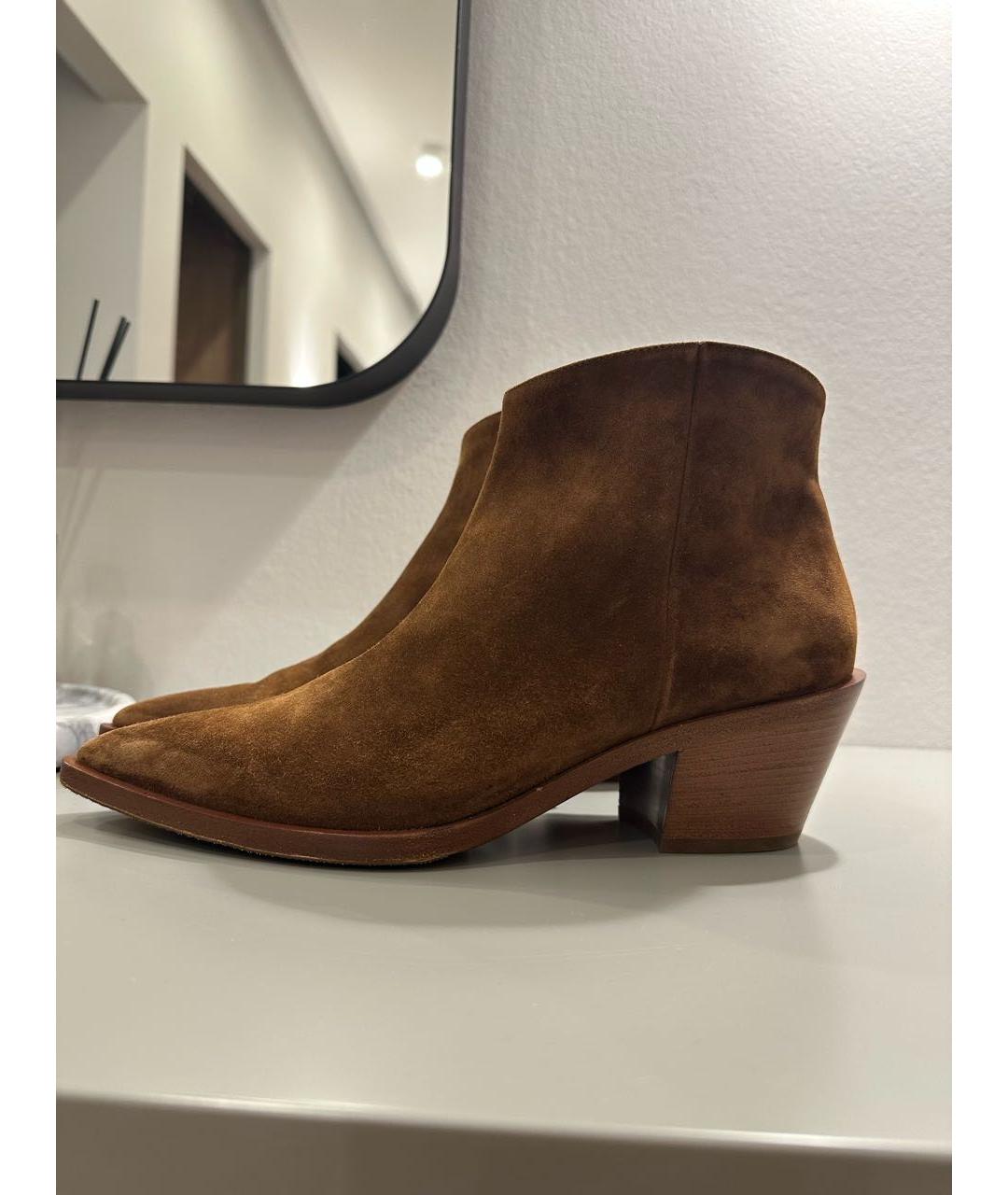 GIANVITO ROSSI Коричневые замшевые ботильоны, фото 8