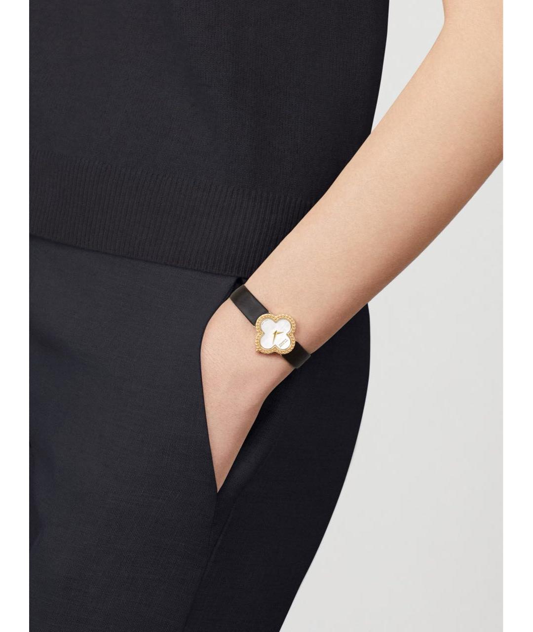 VAN CLEEF & ARPELS Черные часы из желтого золота, фото 2