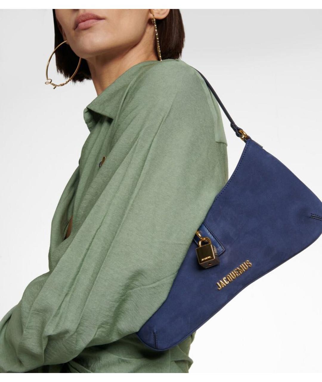 JACQUEMUS Темно-синяя замшевая сумка с короткими ручками, фото 2