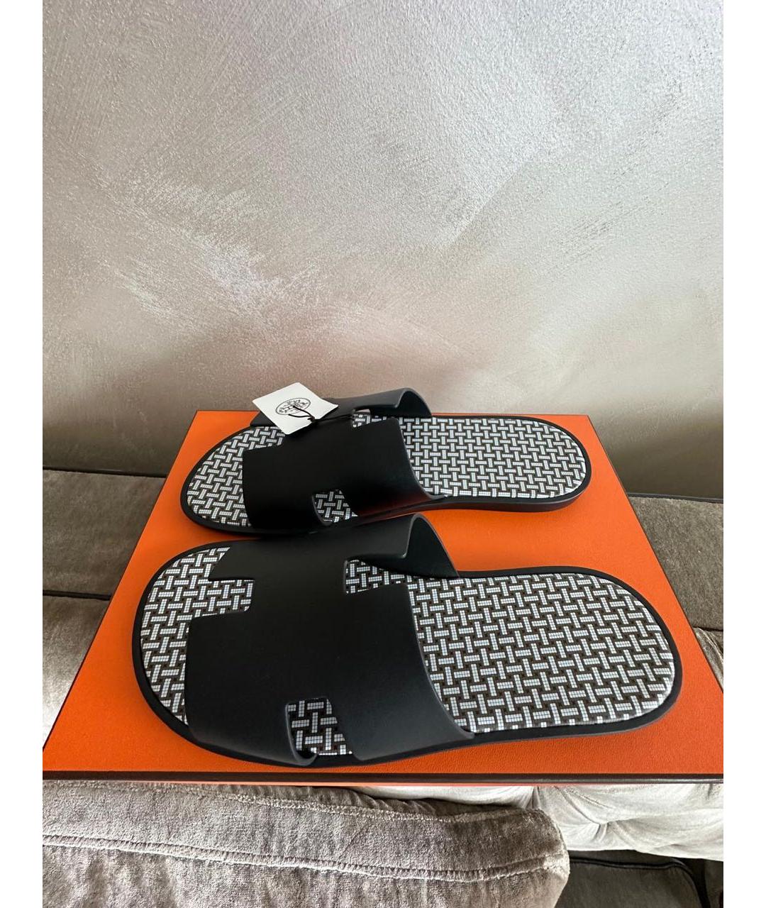 HERMES Черные кожаные сандалии, фото 3