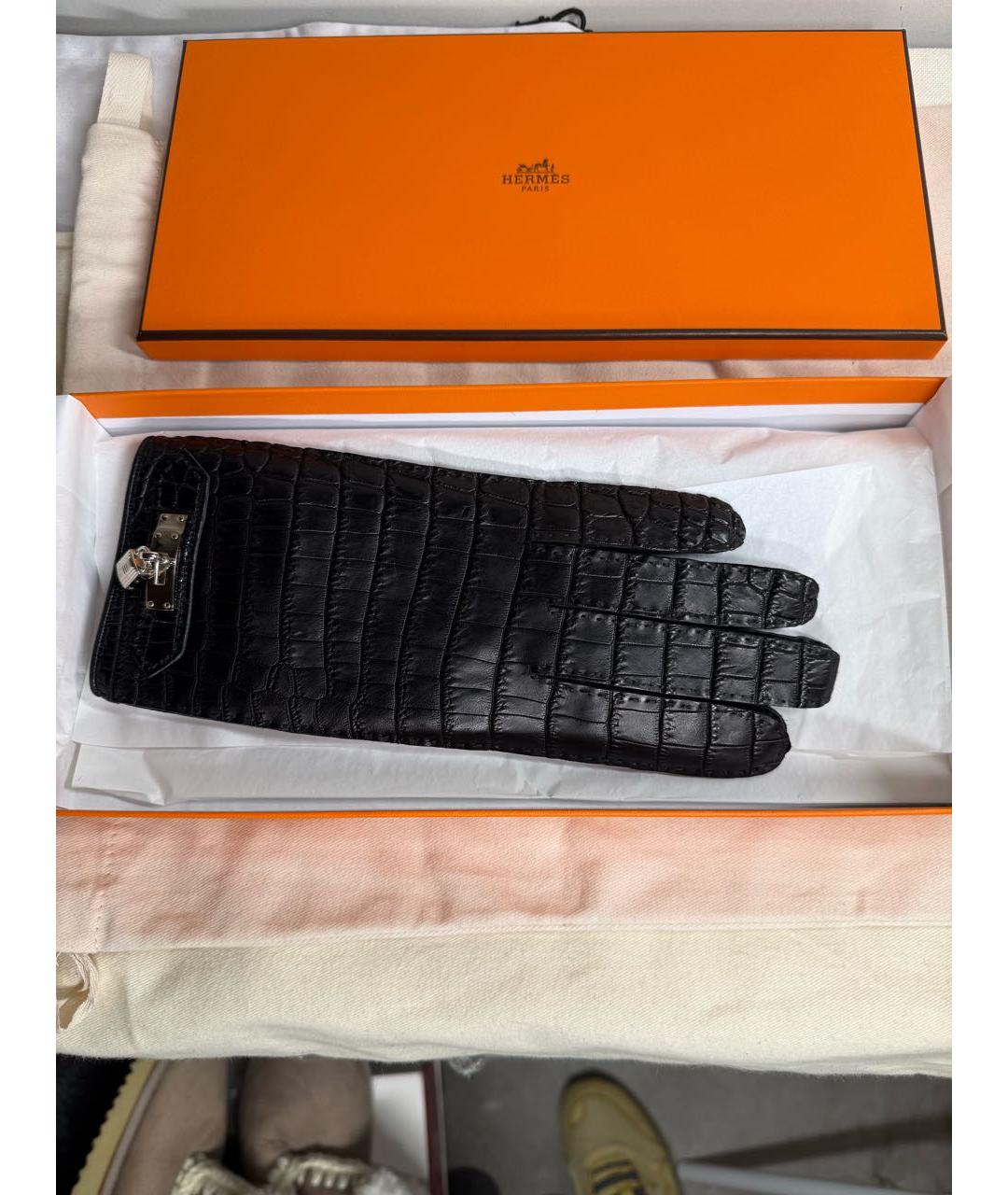 HERMES Черные кожаные перчатки, фото 2