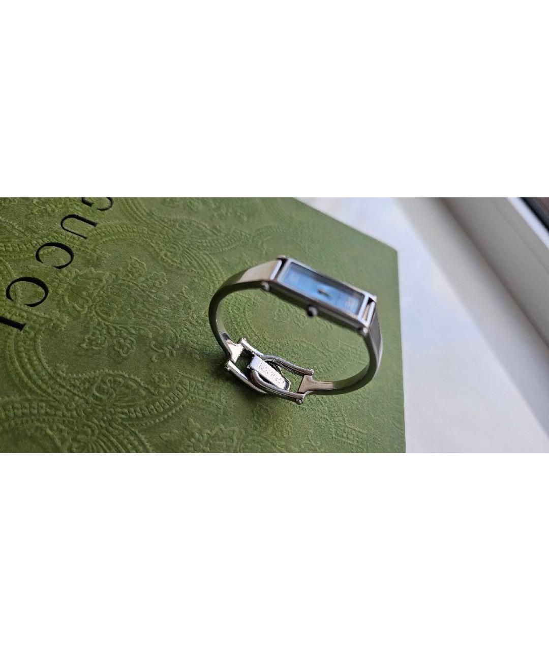 GUCCI Серебряные металлические часы, фото 3