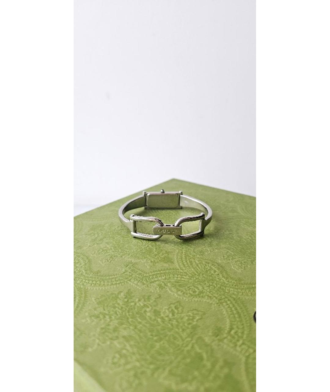 GUCCI Серебряные металлические часы, фото 5