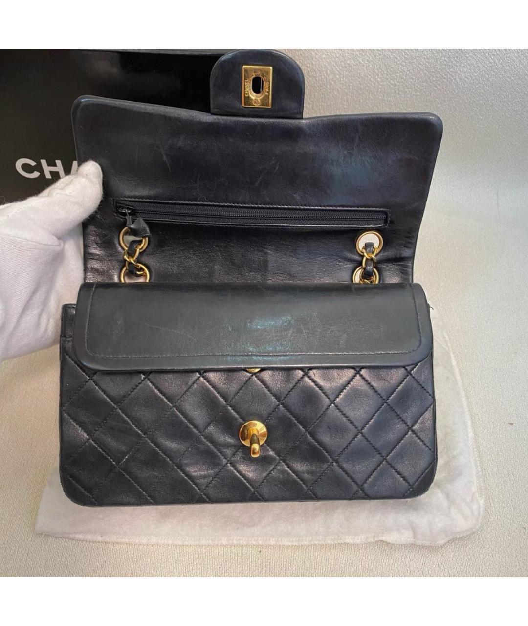 CHANEL Черная кожаная сумка через плечо, фото 6