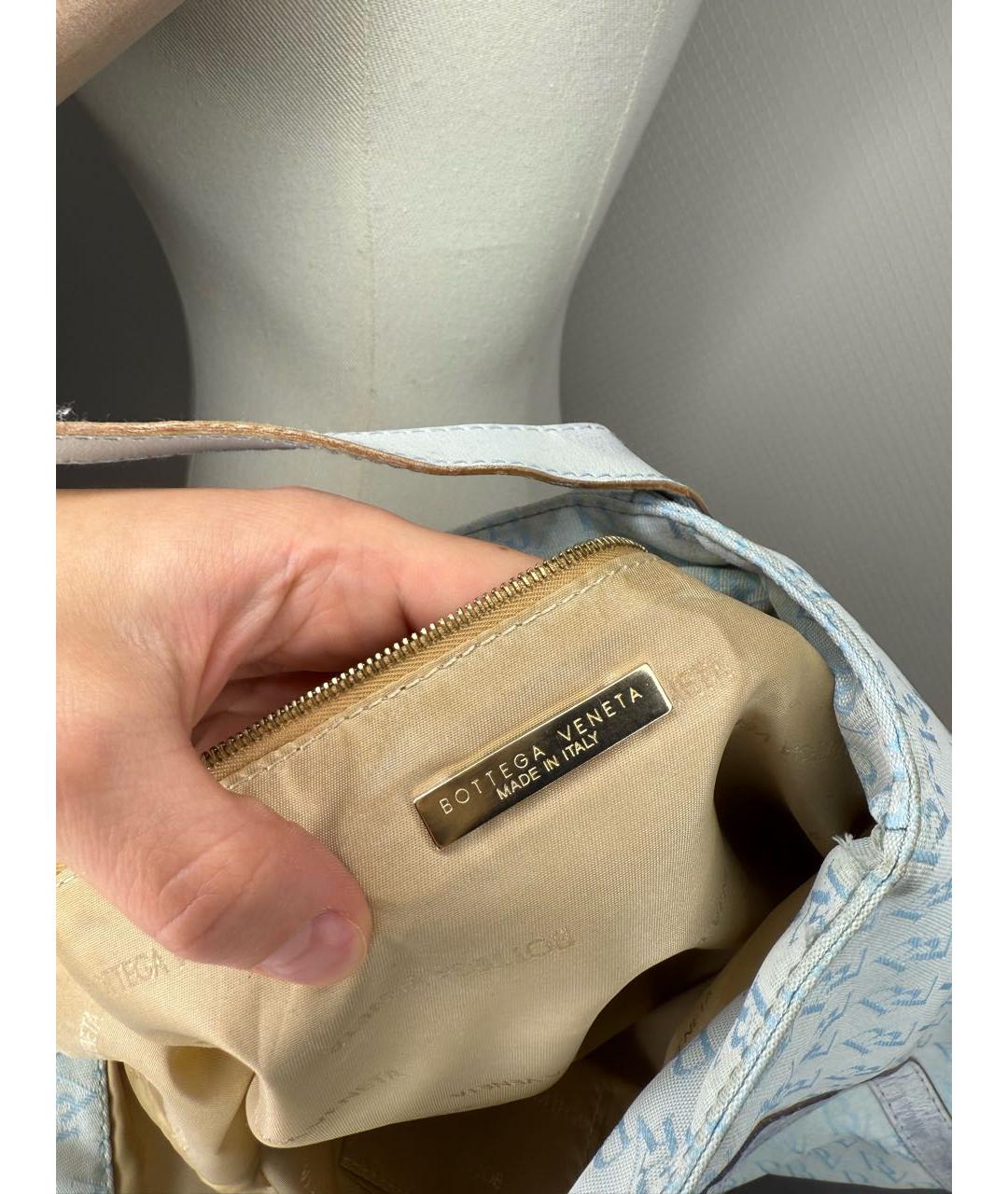 BOTTEGA VENETA Голубая сумка с короткими ручками, фото 5
