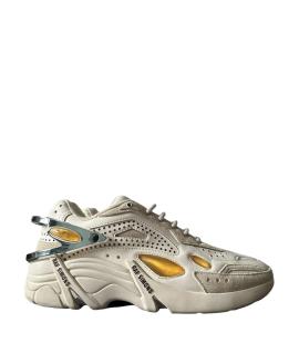 RAF SIMONS Низкие кроссовки / кеды