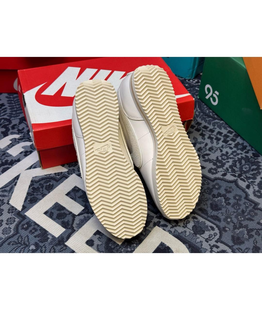 NIKE Бежевые кожаные кроссовки, фото 6