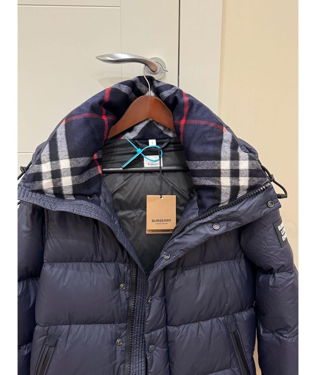 BURBERRY Темно-синий полиэстеровый пуховик, фото 3