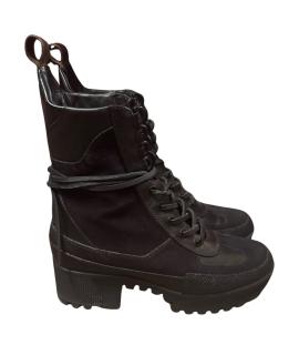 LOUIS VUITTON Ботинки