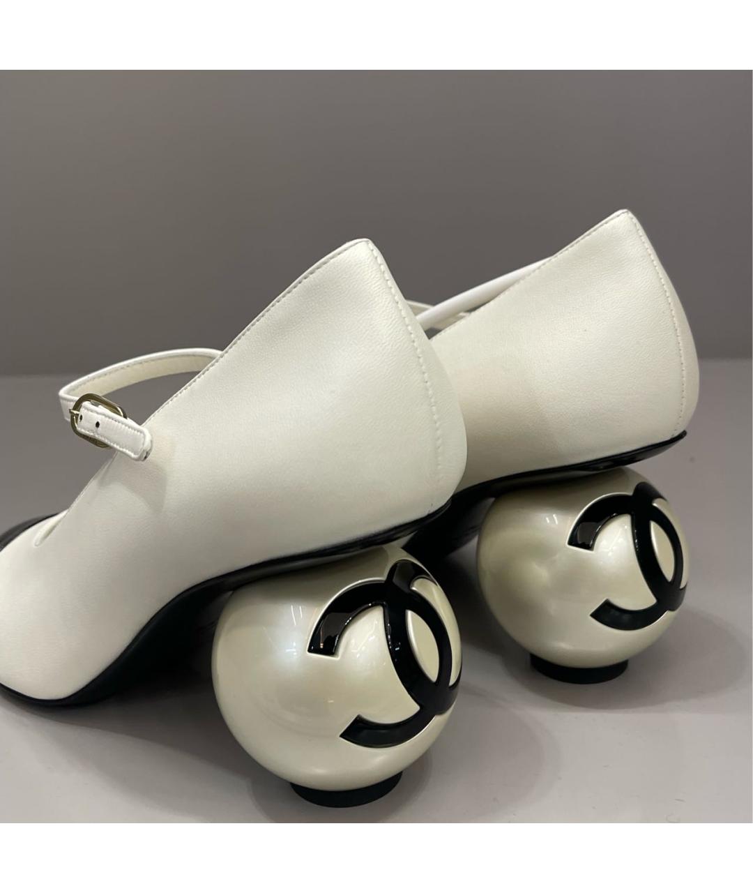 CHANEL Белые кожаные туфли, фото 4