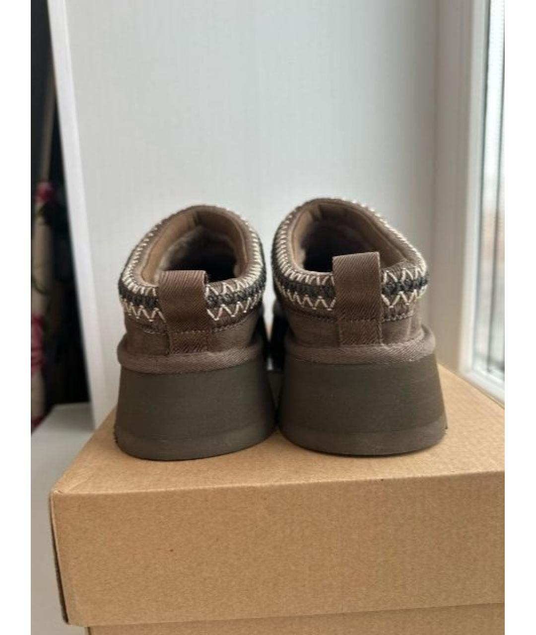 UGG AUSTRALIA Коричневые замшевые ботинки, фото 4