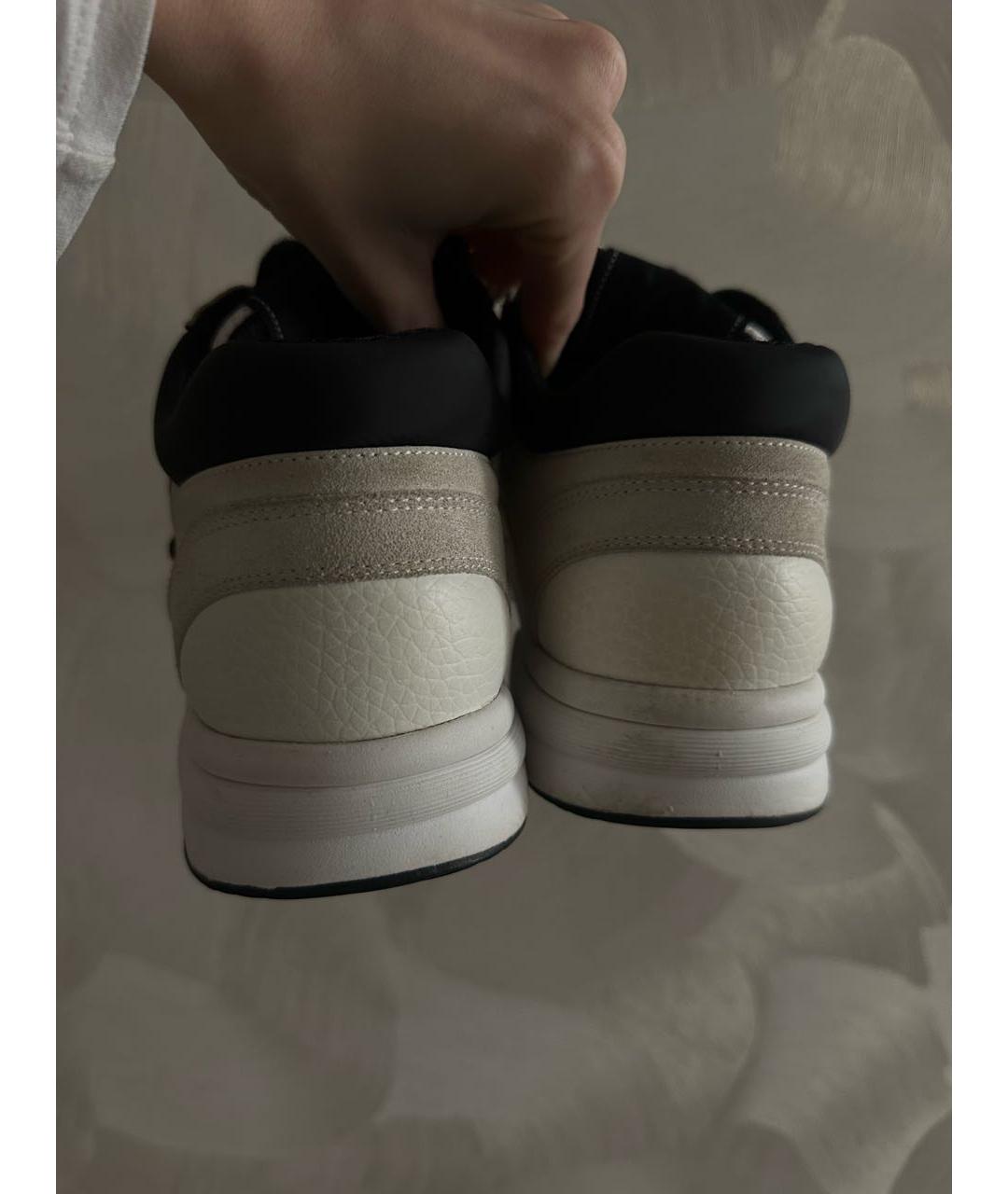 CHANEL Белые кожаные кроссовки, фото 4