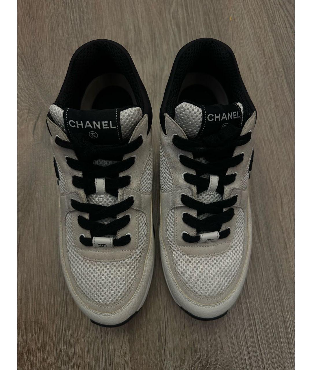 CHANEL Белые кожаные кроссовки, фото 2