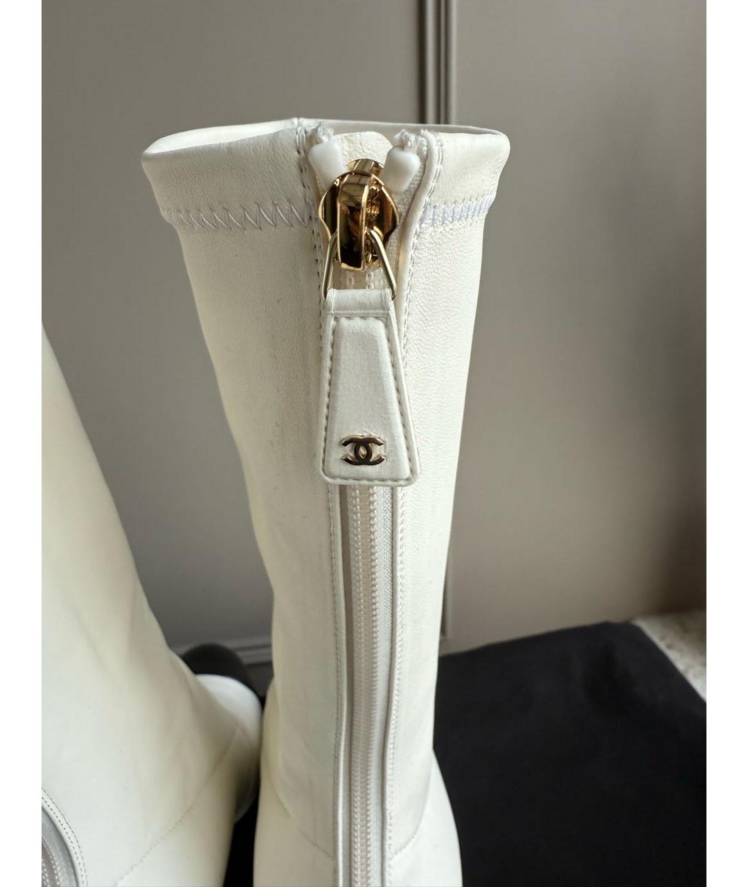 CHANEL Белые кожаные ботильоны, фото 3