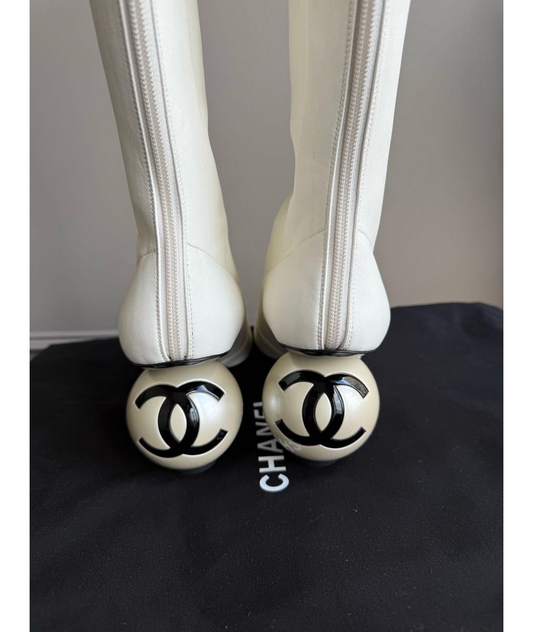 CHANEL Белые кожаные ботильоны, фото 4
