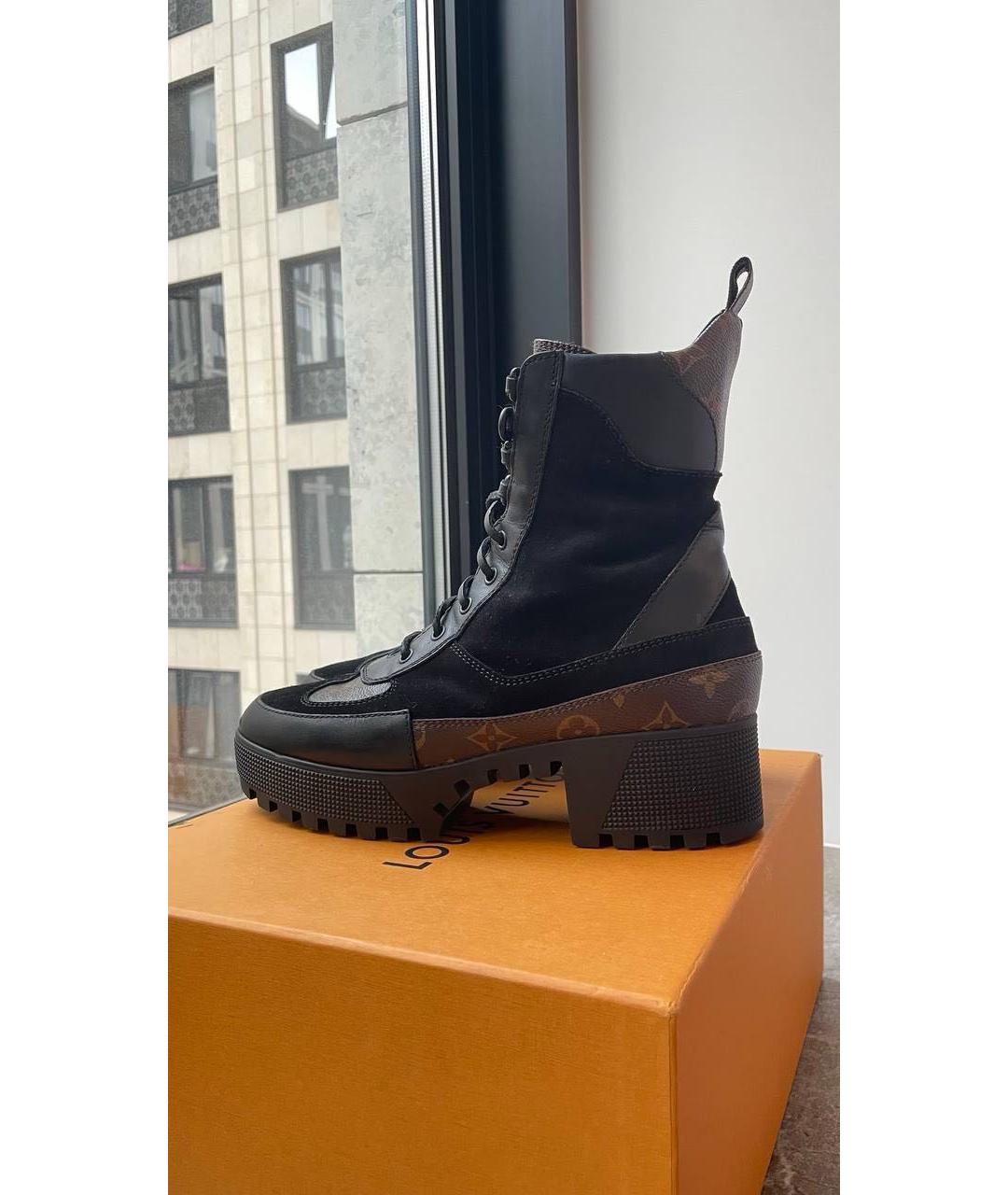 LOUIS VUITTON Черные замшевые ботинки, фото 7