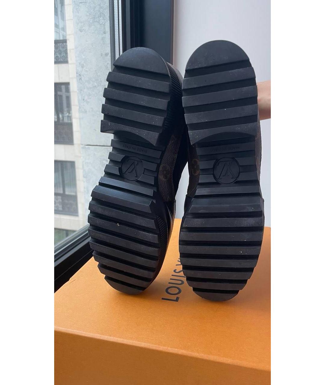 LOUIS VUITTON Черные замшевые ботинки, фото 5