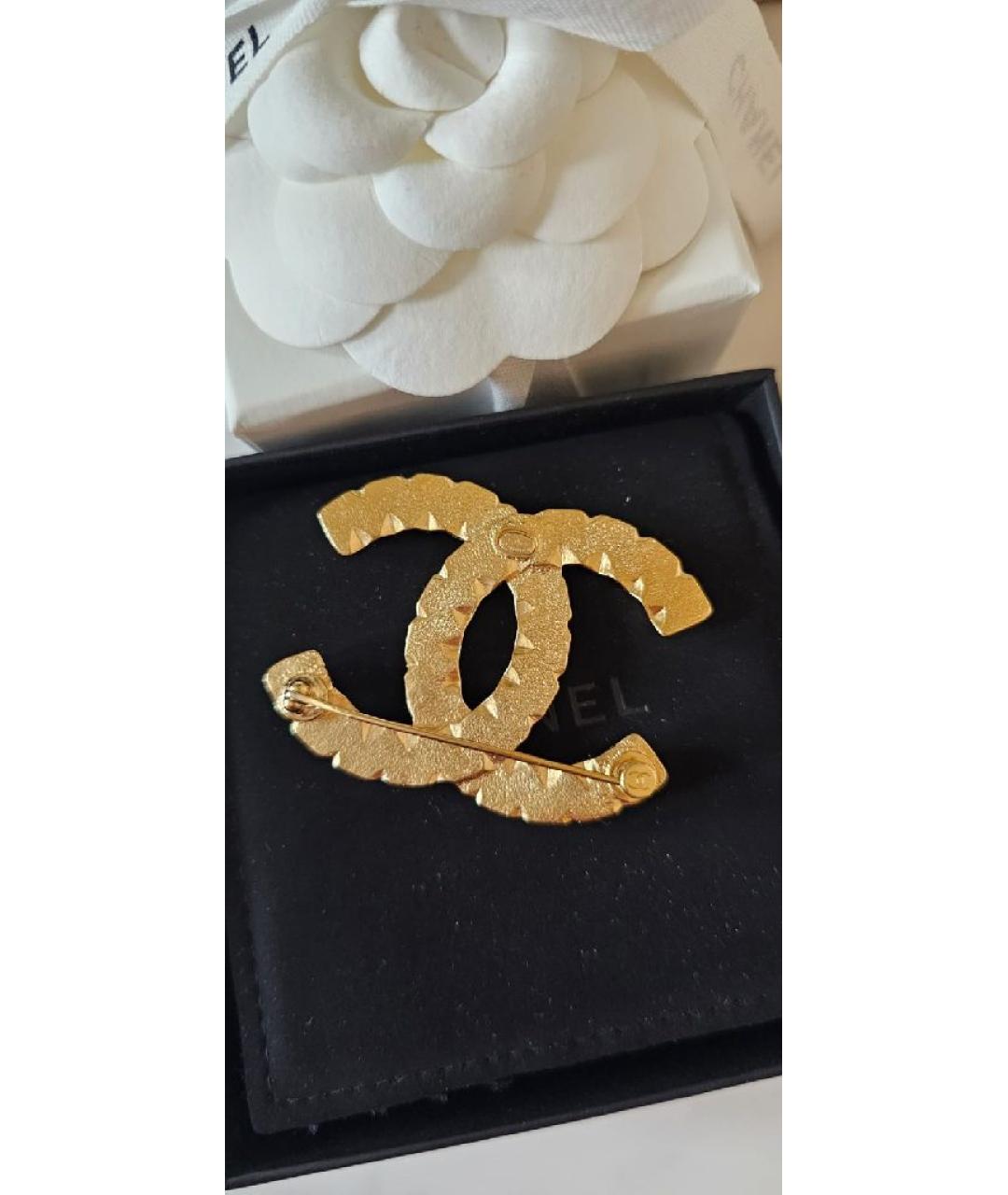 CHANEL Золотая металлическая булавка / брошь, фото 3