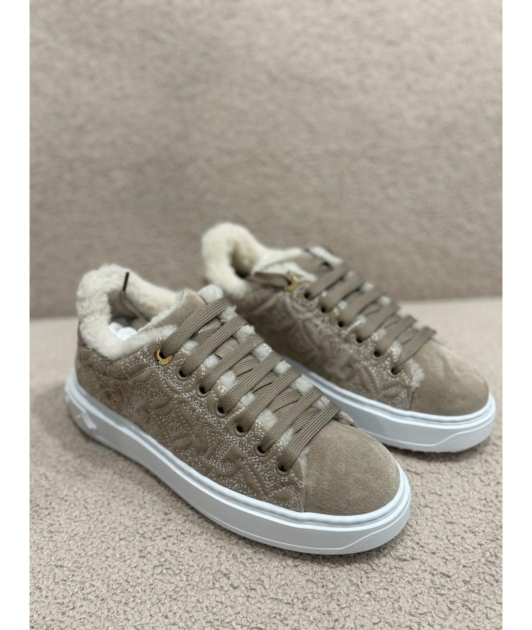 LOUIS VUITTON Бежевые замшевые кроссовки, фото 5