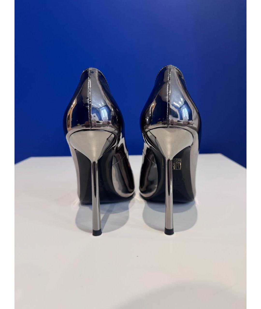 LE SILLA Серебряные туфли из лакированной кожи, фото 4