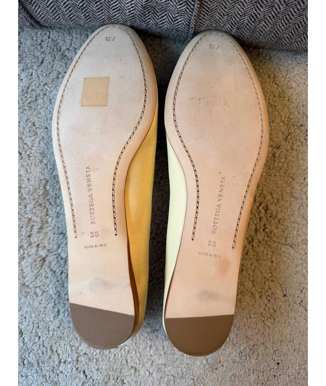 BOTTEGA VENETA Золотые текстильные балетки, фото 5