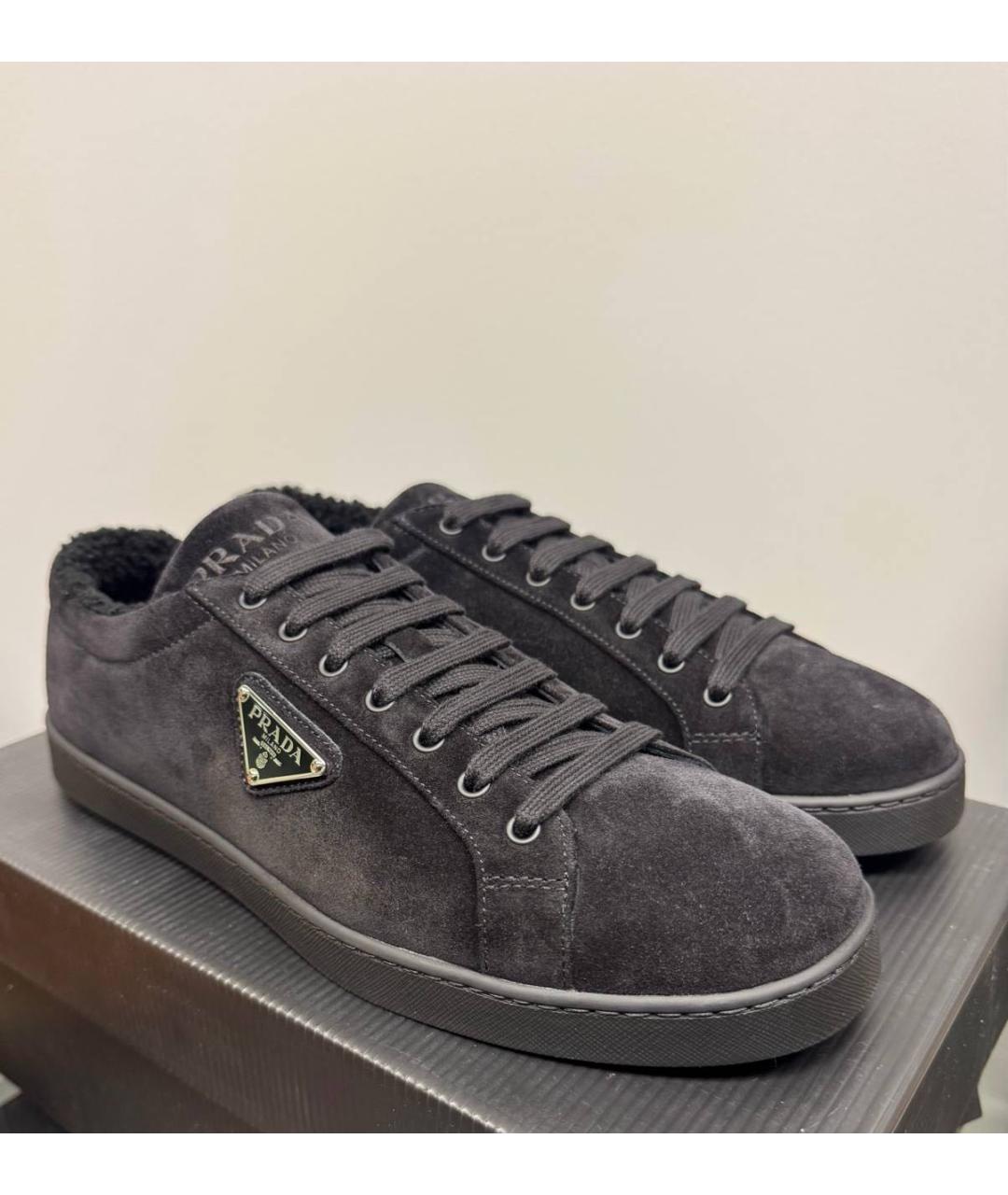 PRADA Серые замшевые низкие кроссовки / кеды, фото 2