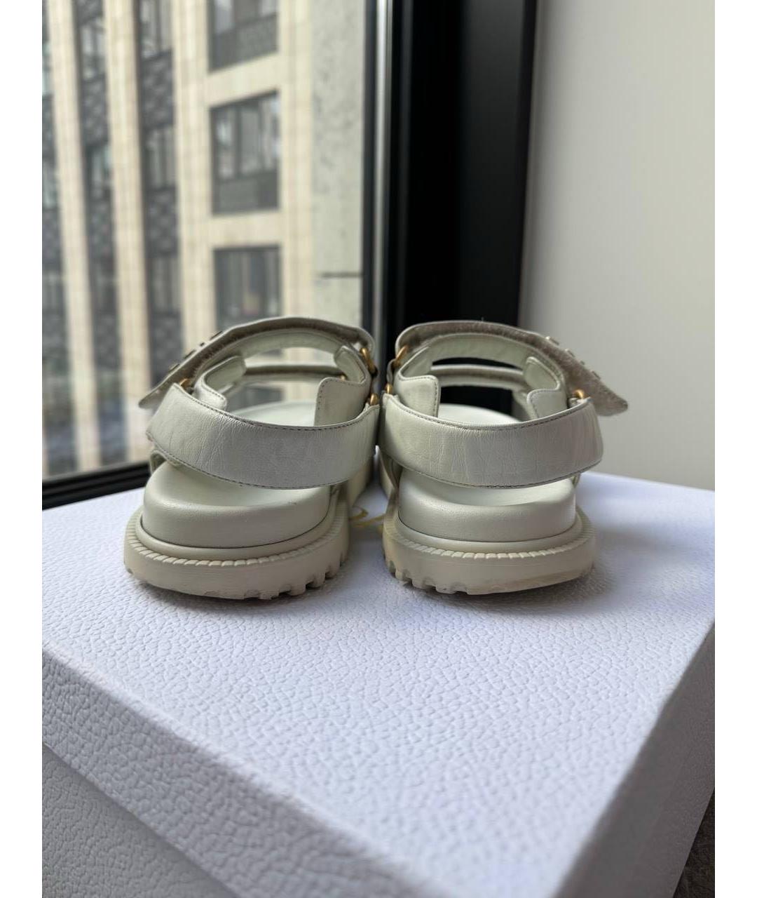 CHRISTIAN DIOR Белые кожаные сандалии, фото 4