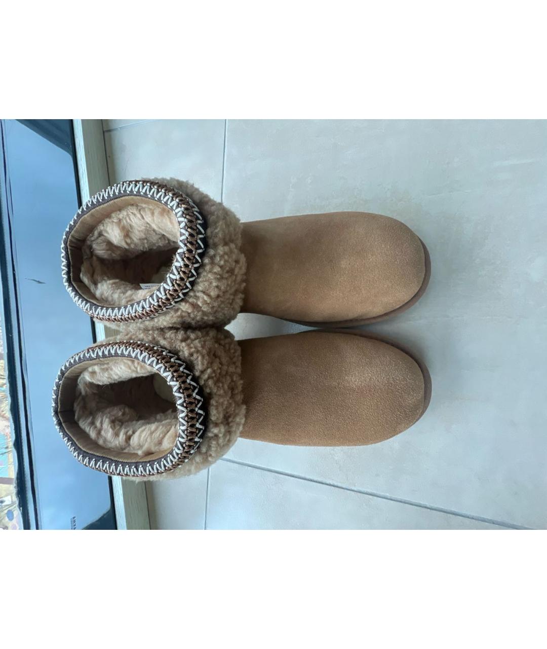 UGG AUSTRALIA Коричневые нубуковые ботинки, фото 2