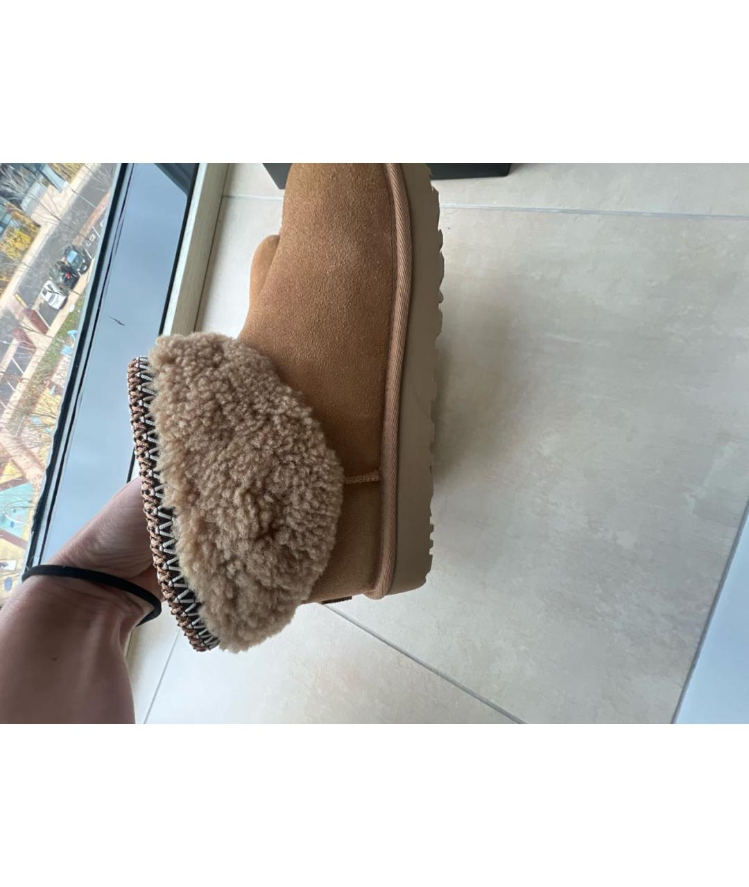 UGG AUSTRALIA Коричневые нубуковые ботинки, фото 5