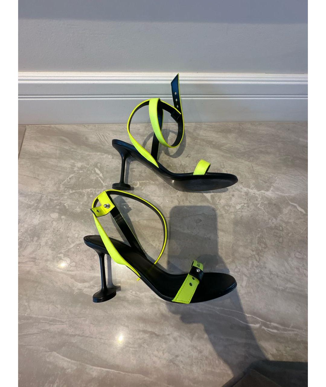 BALENCIAGA Желтые кожаные босоножки, фото 8