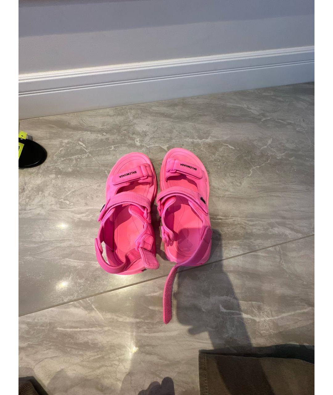 BALENCIAGA Розовые неопреновые сандалии, фото 3
