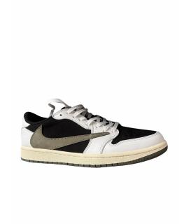 JORDAN Низкие кроссовки / кеды