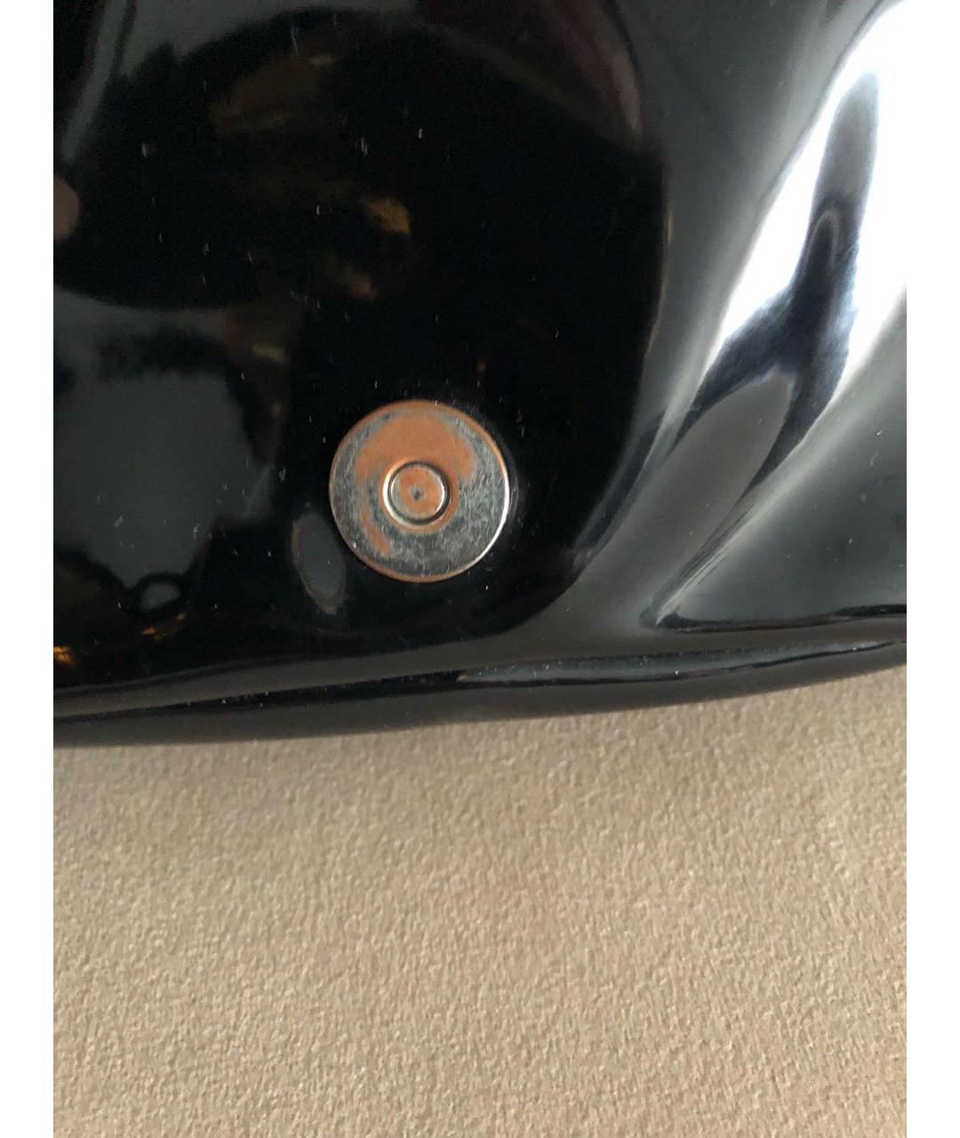 ARMANI JEANS Черная сумка через плечо из лакированной кожи, фото 8