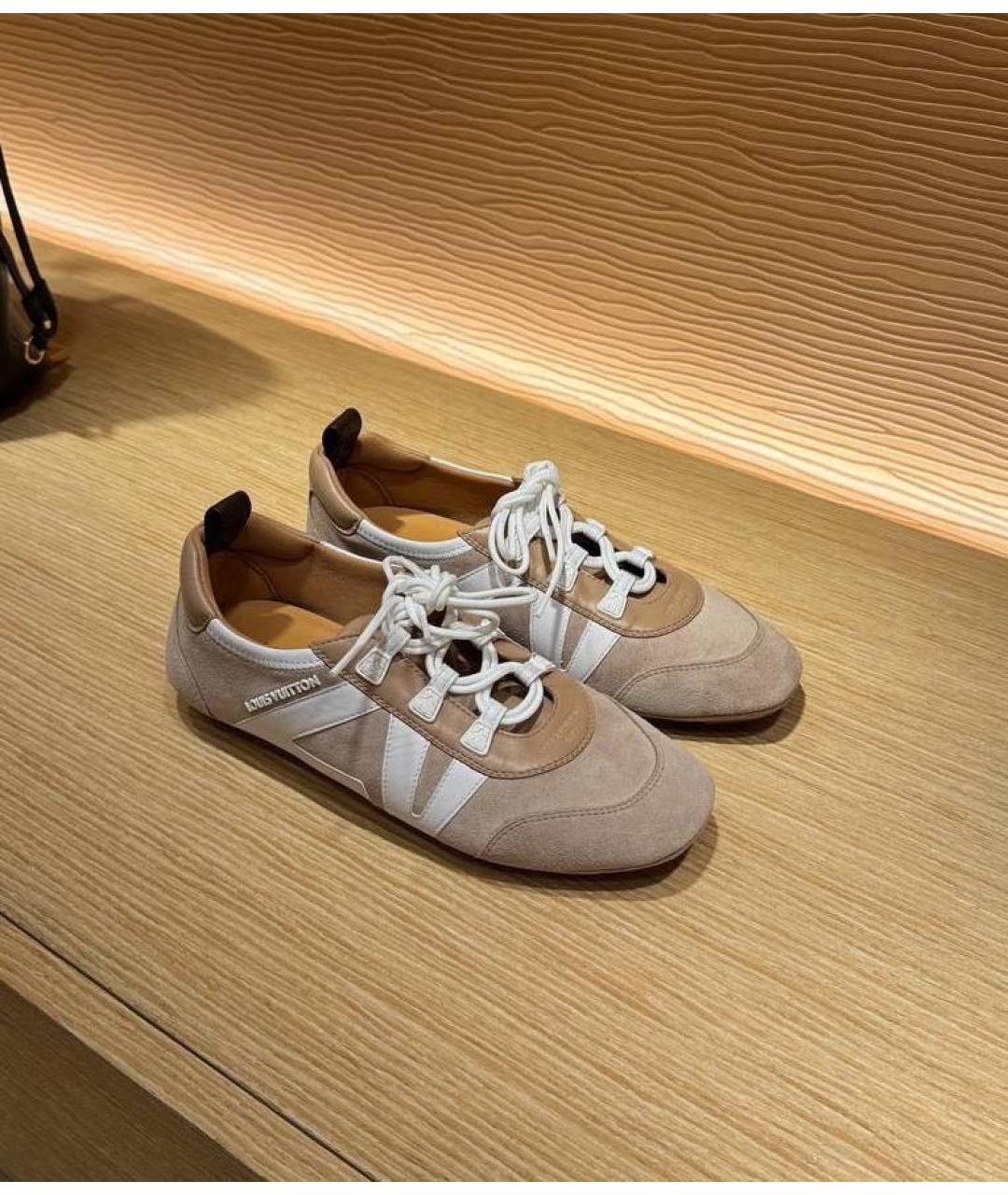 LOUIS VUITTON Коричневые замшевые кроссовки, фото 2