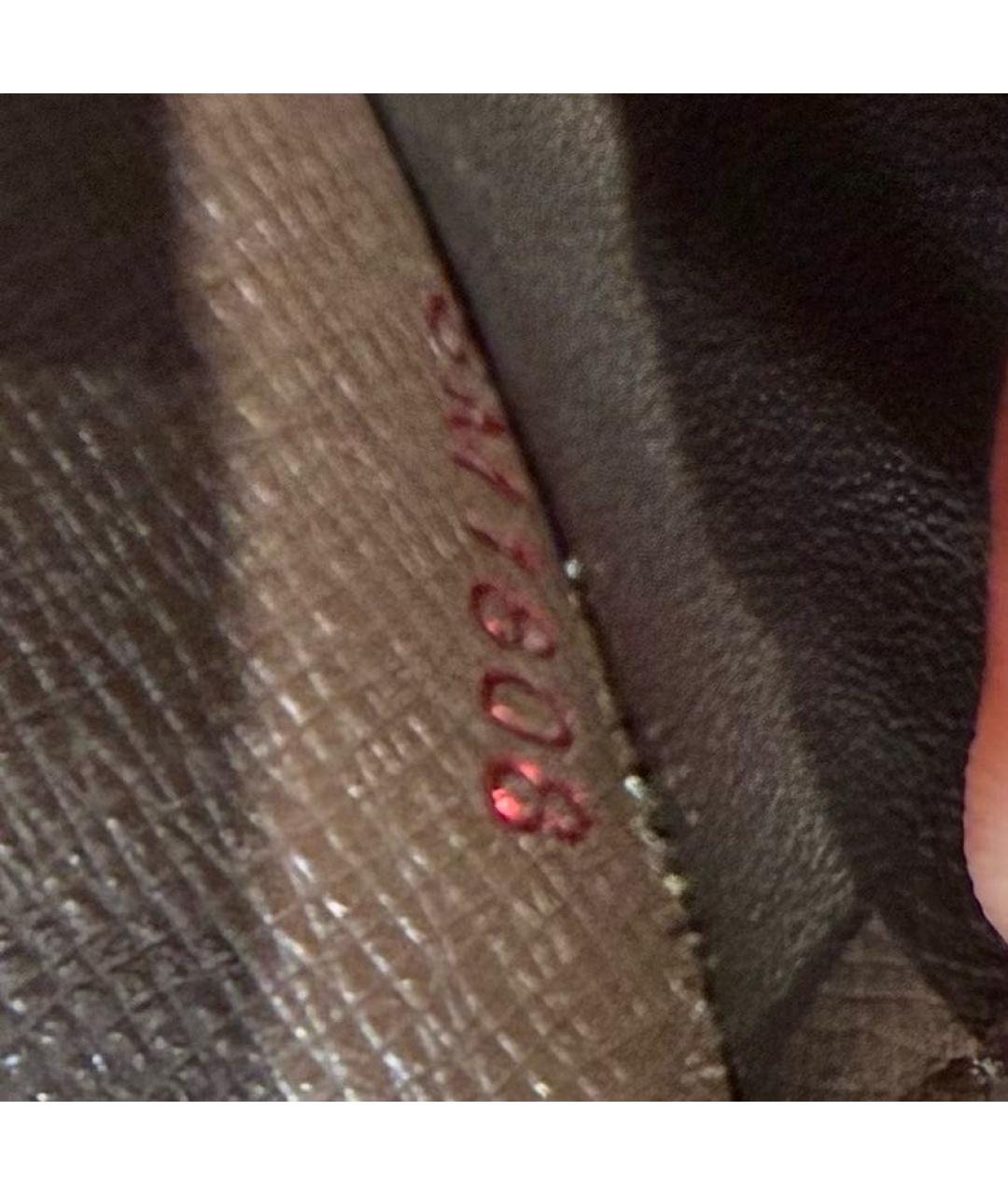 LOUIS VUITTON Книга, фото 6