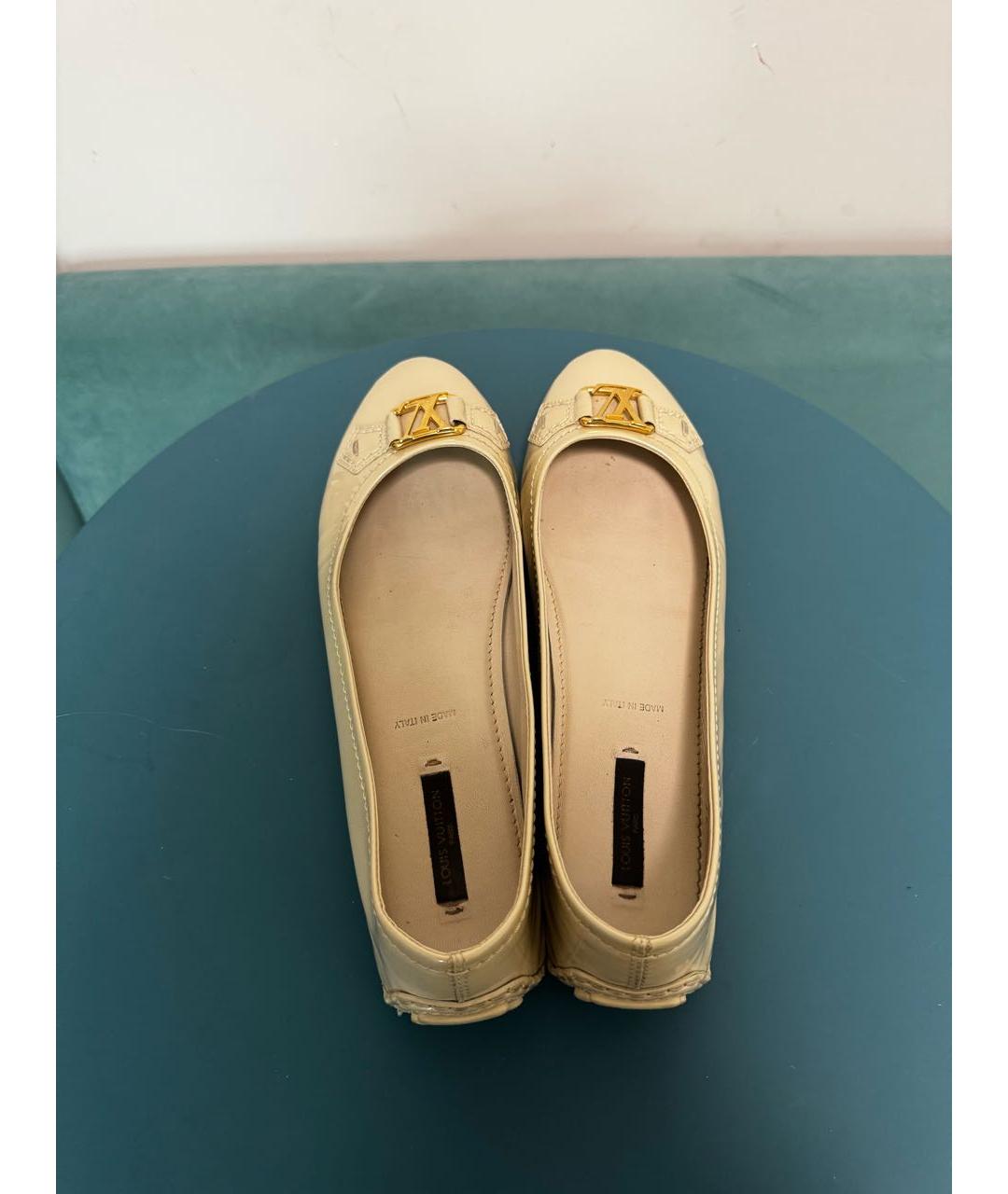 LOUIS VUITTON Бежевые кожаные балетки, фото 4