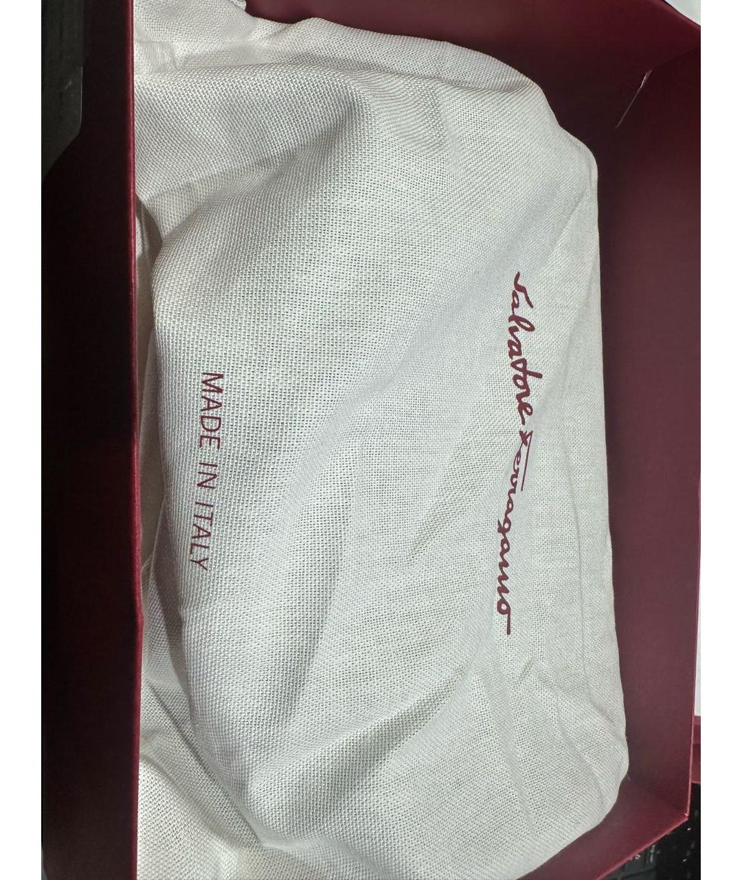 FERRAGAMO Черная кожаная барсетка, фото 5