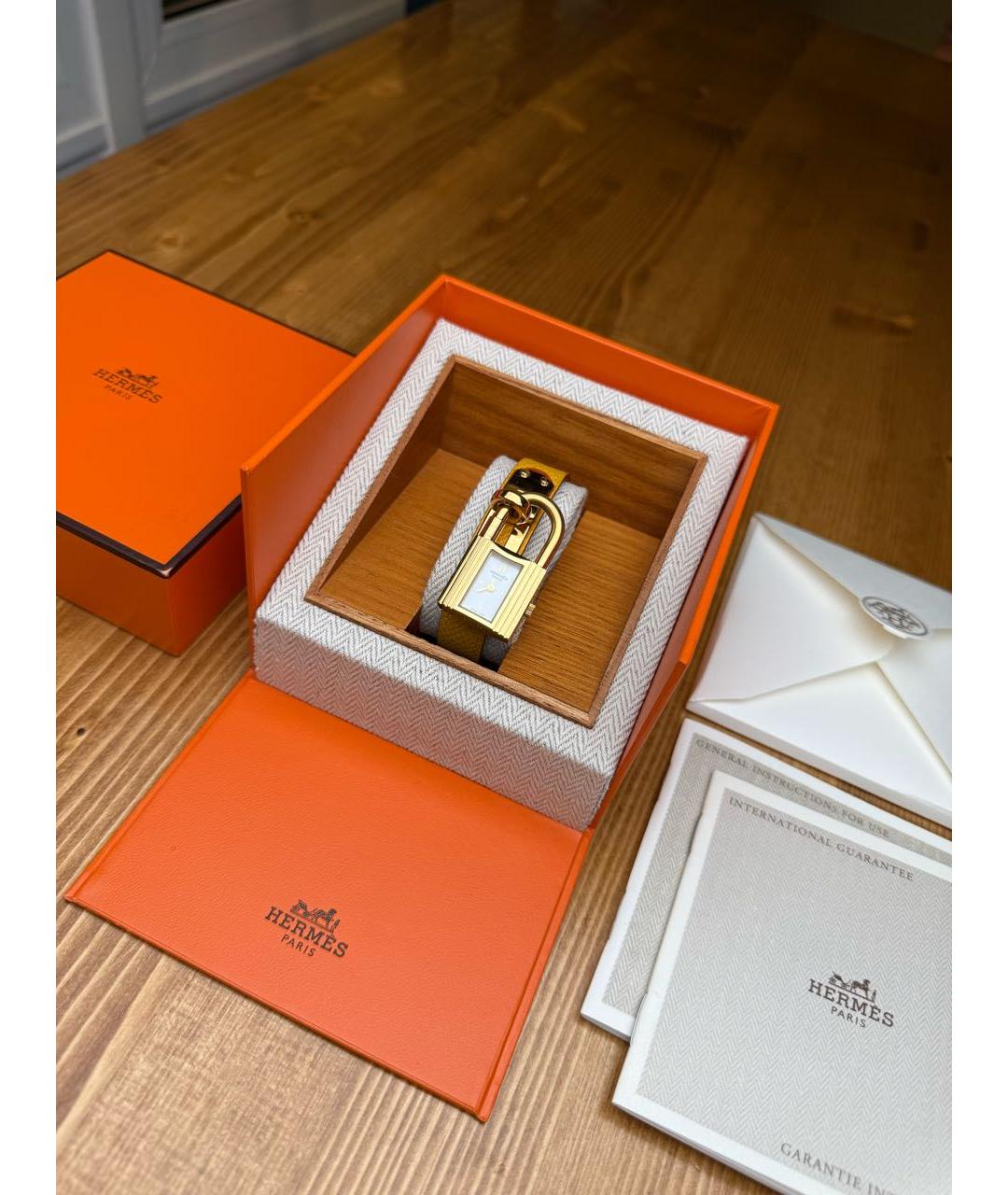 HERMES Желтые позолоченные часы, фото 2